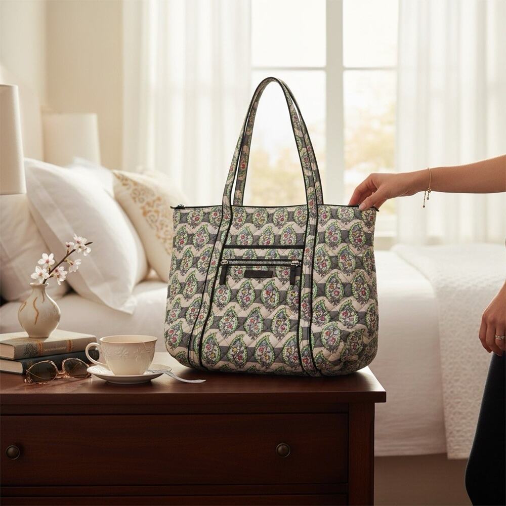 NWT Vera Bradley Paisley Stripes Iconic Quilted Small Vera Tote